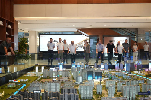 1755495694289098.jpg 10.jpg